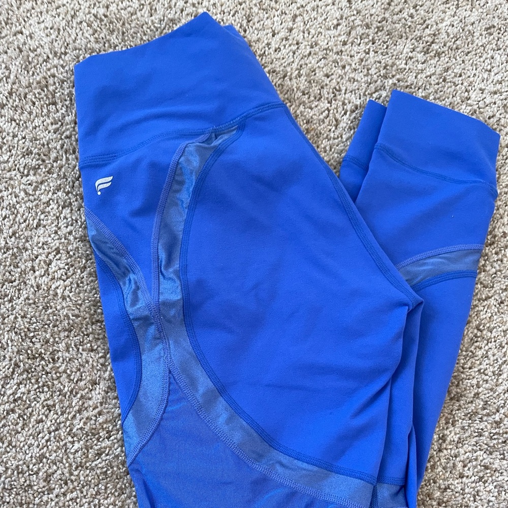 4 leggings for $50 dollars in good condition